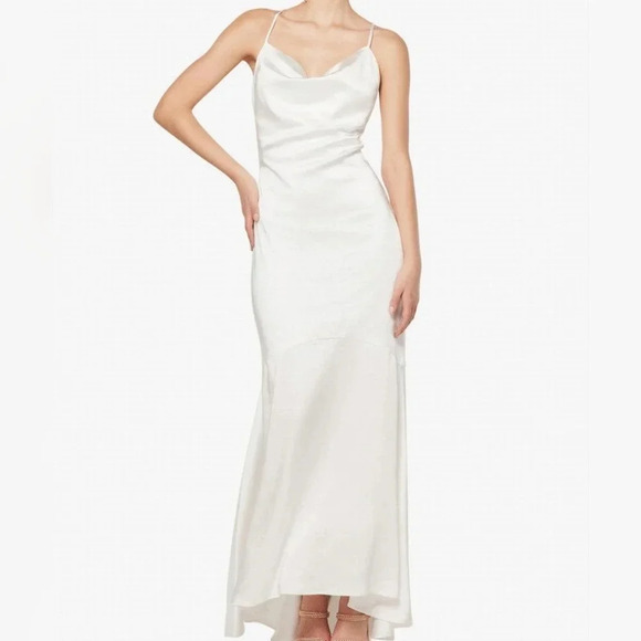 NWT ELLIATT Aisle dress in white satin cowl neckline with low back button accent - Picture 7 of 10